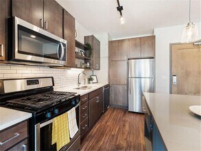 811 Washington Ave S in Minneapolis, MN - Building Photo - Building Photo