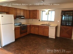 10210 Marble Arch Ln-Unit -10210 Marble Arch in Affton, MO - Building Photo - Building Photo
