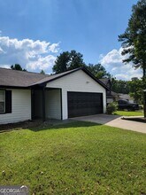 1331 Misty Ridge Ct in Hampton, GA - Building Photo - Building Photo