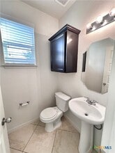 310 Creekview Way in New Braunfels, TX - Building Photo - Building Photo