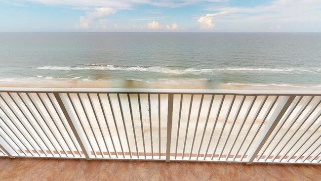 2545 S Atlantic Ave-Unit -APT 1805 in Daytona Beach Shores, FL - Building Photo - Building Photo