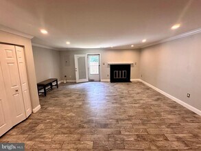 18085 Olde Port Ln in Triangle, VA - Building Photo - Building Photo