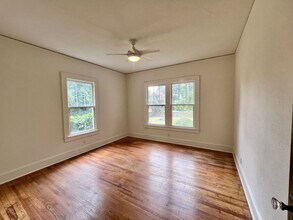 1531 Austin Dr in Decatur, GA - Foto de edificio - Building Photo