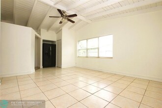 1545 NW 15th Terrace in Fort Lauderdale, FL - Building Photo - Building Photo