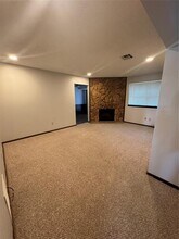 805 W 8th St in Edmond, OK - Building Photo - Building Photo