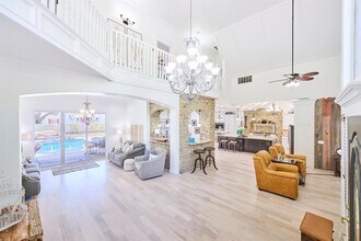 13300 SW 38th St in Yukon, OK - Building Photo - Building Photo