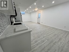 1498 Clearwater Ave in Windsor, ON - Building Photo - Building Photo