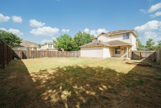 2600 Theresa Blanchard Ln in Austin, TX - Building Photo - Building Photo