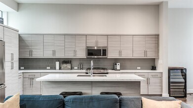 1004 California St in Houston, TX - Building Photo - Building Photo