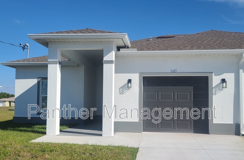 1145 Edgerton Ave in Lehigh Acres, FL - Building Photo