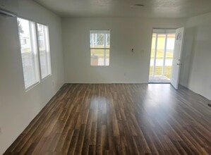 898 SE St Johns St in Lake City, FL - Building Photo - Building Photo