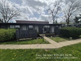 704 Amhurst Dr in Erlanger, KY - Building Photo