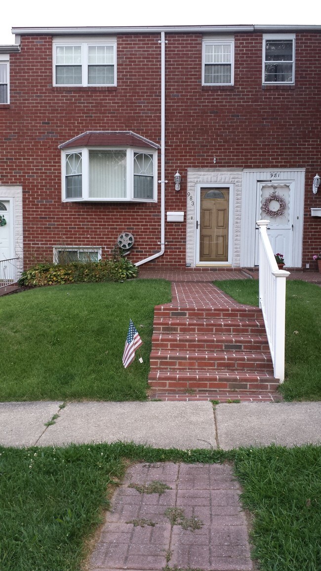 property at 985 Regina Dr