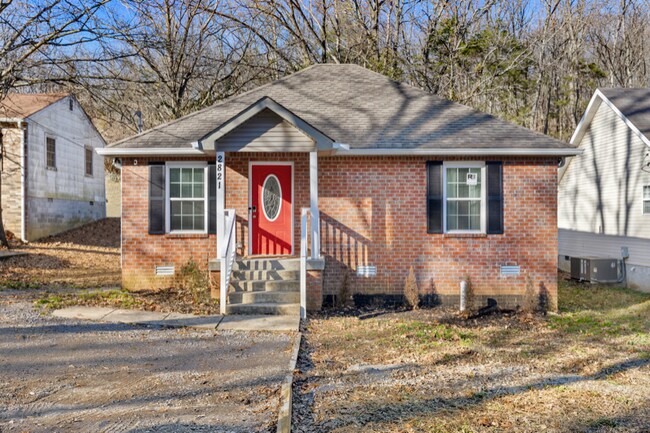 property at 2821 Old Matthews Rd