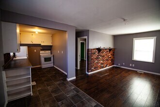 1928 Santa Fe S in Wichita, KS - Building Photo - Building Photo