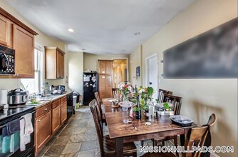 47 Hillside St in Boston, MA - Building Photo - Building Photo