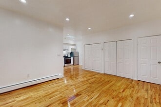 604 4th St in Hoboken, NJ - Building Photo - Building Photo