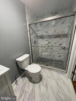 205 Old Magothy Bridge Rd in Pasadena, MD - Building Photo