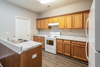 1002 Lexi Ct in Ladson, SC - Building Photo - Building Photo