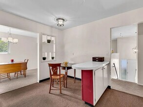 300 Brookhaven Dr E, Unit 4-112X in Columbus, OH - Building Photo - Building Photo