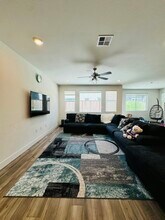 5330 Clauzetto Wy in Antioch, CA - Building Photo - Building Photo