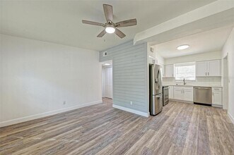 6703 N 30th St in Tampa, FL - Building Photo - Building Photo