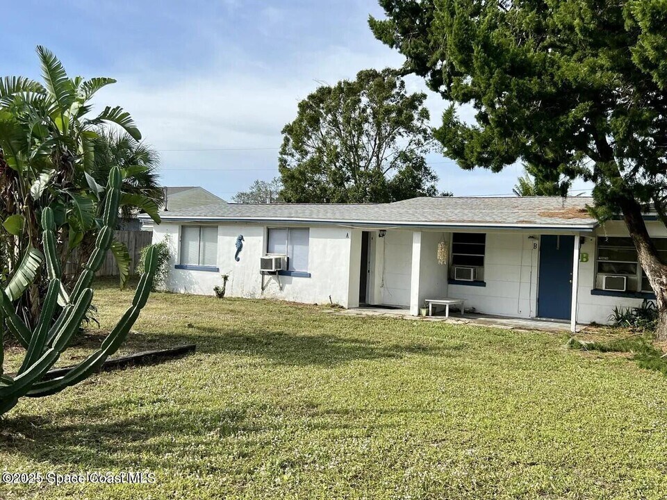 441 Vickers St in Melbourne, FL - Building Photo