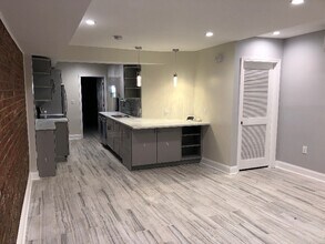 60 V St NW in Washington, DC - Building Photo - Building Photo