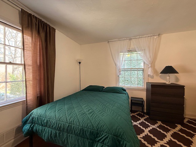 5406 Shoemaker Farm Ln in Chevy Chase, MD - Building Photo - Building Photo