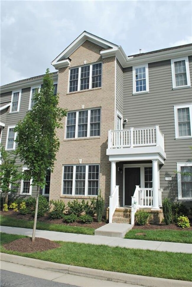 property at 4464 Lydia's Dr