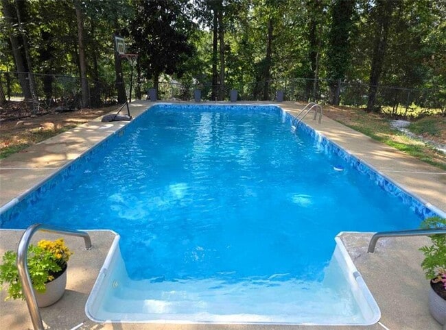 property at 175 Pepperdine Way