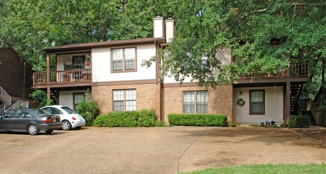 475 Teal Ln in Tallahassee, FL - Foto de edificio - Building Photo