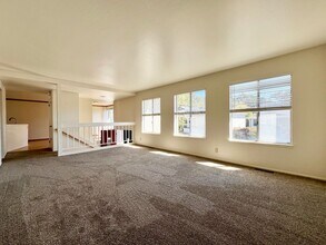 812 Cape Breton Dr in Pacifica, CA - Building Photo - Building Photo