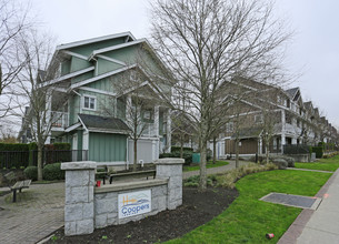 Coopers Landing in New Westminster, BC - Building Photo - Building Photo