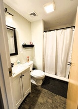 48 Mount Vernon St, Unit 2 in Boston, MA - Building Photo - Building Photo