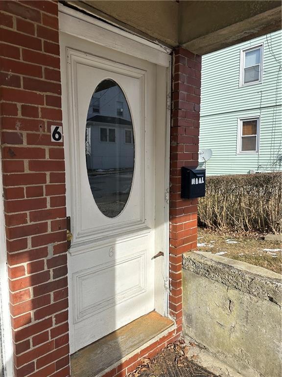 6 Russell Ave in Newport, RI - Building Photo - Building Photo