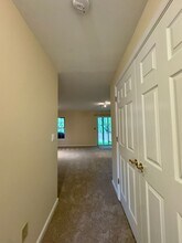 53 Cedarwood Cir in Pikesville, MD - Foto de edificio - Building Photo