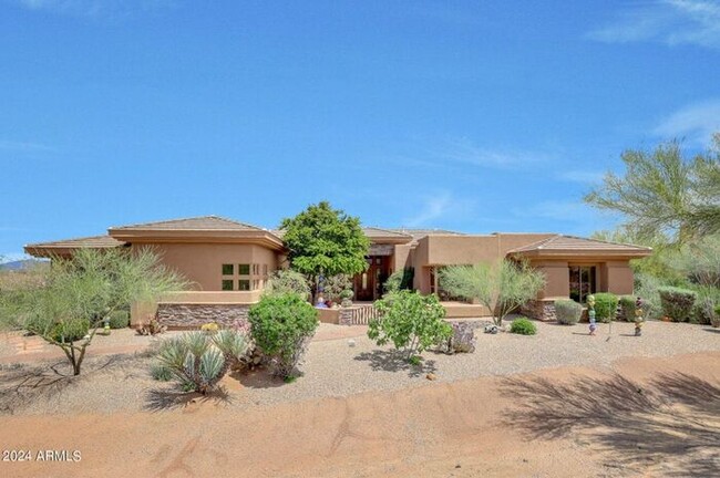 11350 E Desert Troon Ln in Scottsdale, AZ - Building Photo - Building Photo