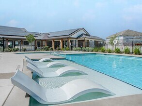 289 Pebble Beach Run in New Braunfels, TX - Building Photo - Building Photo
