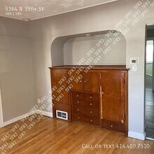 5364 N 39th St in Milwaukee, WI - Building Photo - Building Photo