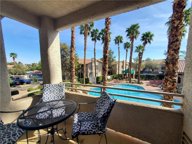 property at 75 N Valle Verde Dr