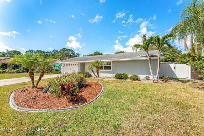 113 Las Palmas in Merritt Island, FL - Building Photo - Building Photo
