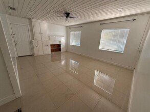 10922 Tail Feather Ct in Tampa, FL - Building Photo - Building Photo