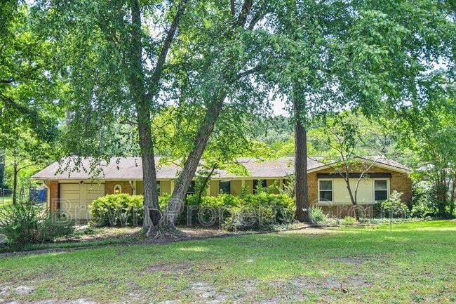 5115 Lake Valley Dr in Fayetteville, NC - Building Photo - Building Photo