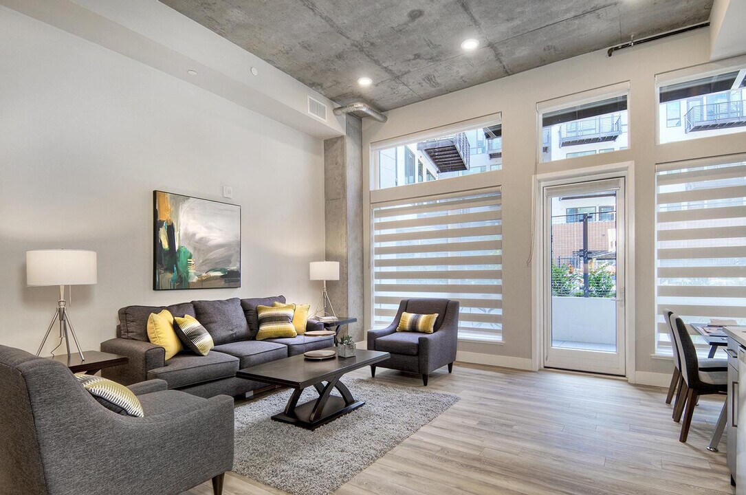 458 San Antonio Rd in Mountain View, CA - Building Photo