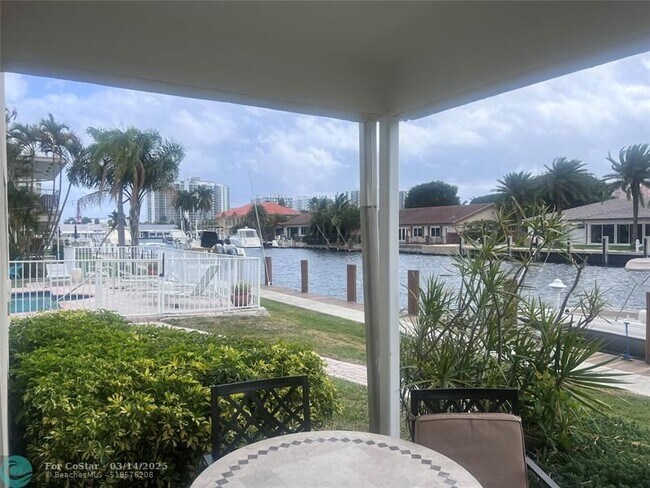 2850 NE 30th St in Fort Lauderdale, FL - Building Photo - Building Photo