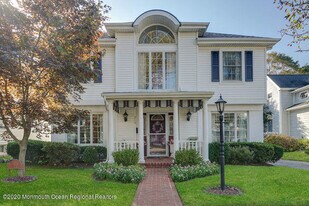 315 Tuttle Ave in Spring Lake, NJ - Building Photo