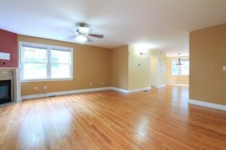 6 Adams St in Newton, MA - Building Photo - Building Photo