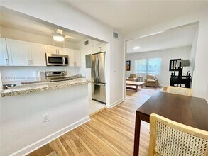 5531 SW 78th St in Miami, FL - Building Photo - Building Photo