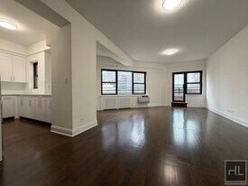 EAST 57 STREET, Unit PHB in New York, NY - Building Photo